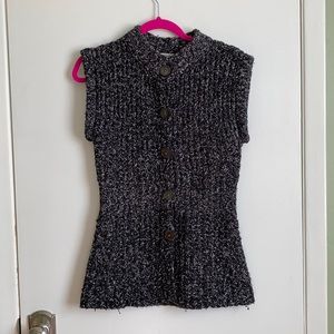 Kenneth Cole women’s size PS sweater vest